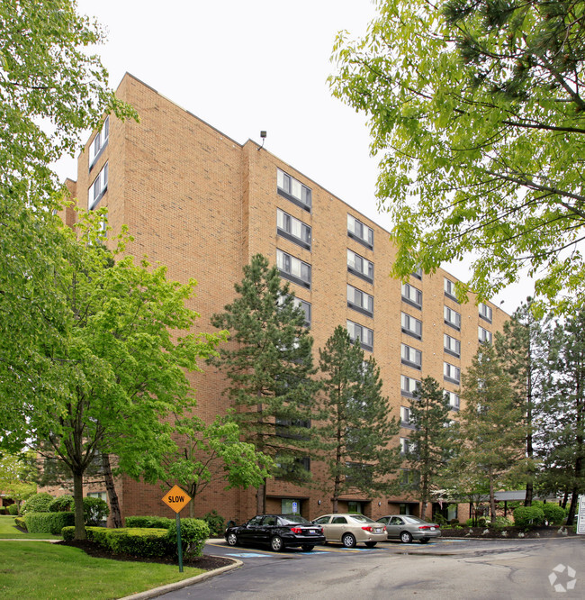 Primary Photo - Warrensville Community Apartments