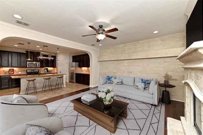 Building Photo - 12124 Terraza Cir