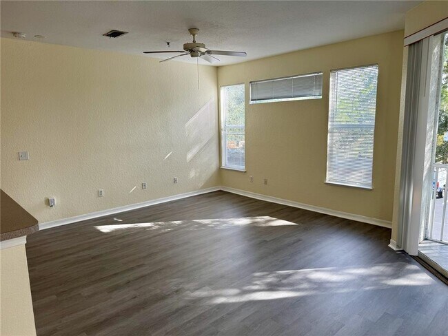 Building Photo - 2718 Maitland Crossing Way