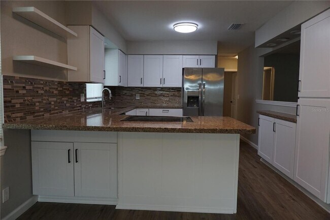 Building Photo - 9101 3rd St N