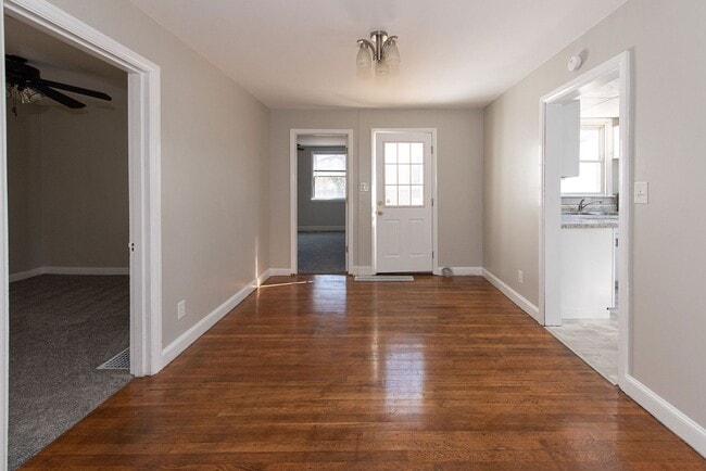 Building Photo - ANDERSON TWP- Cozy and clean 3 bed 2 bath ...