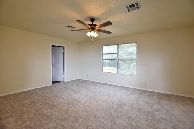 Building Photo - 9707 Copper Creek Dr