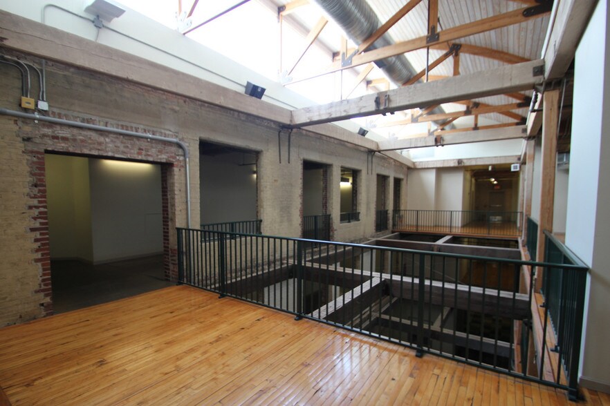 Rock Street Loft Apartments Little Ar Apartment Finder