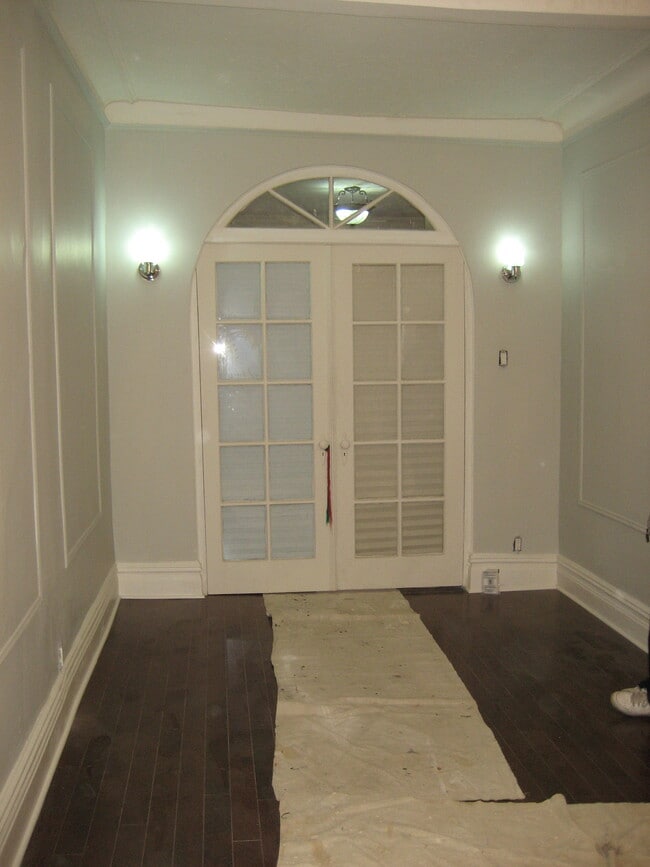Building Photo - 2422 41st St