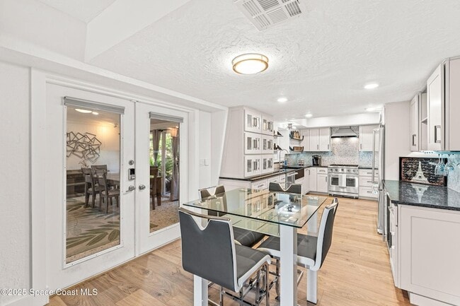 Building Photo - 1428 Rose Ct