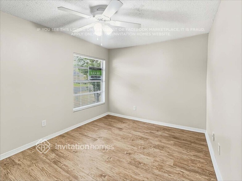 Building Photo - 1172 La Mesa Ave