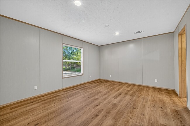 Building Photo - 1115 1 Oak Chase Rd