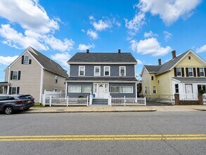 Building Photo - 1512 Hyde Park Ave
