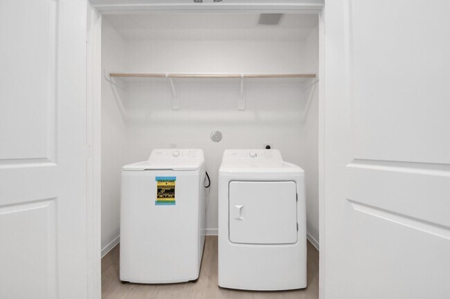 Building Photo - 3096 Sunset Glory Dr