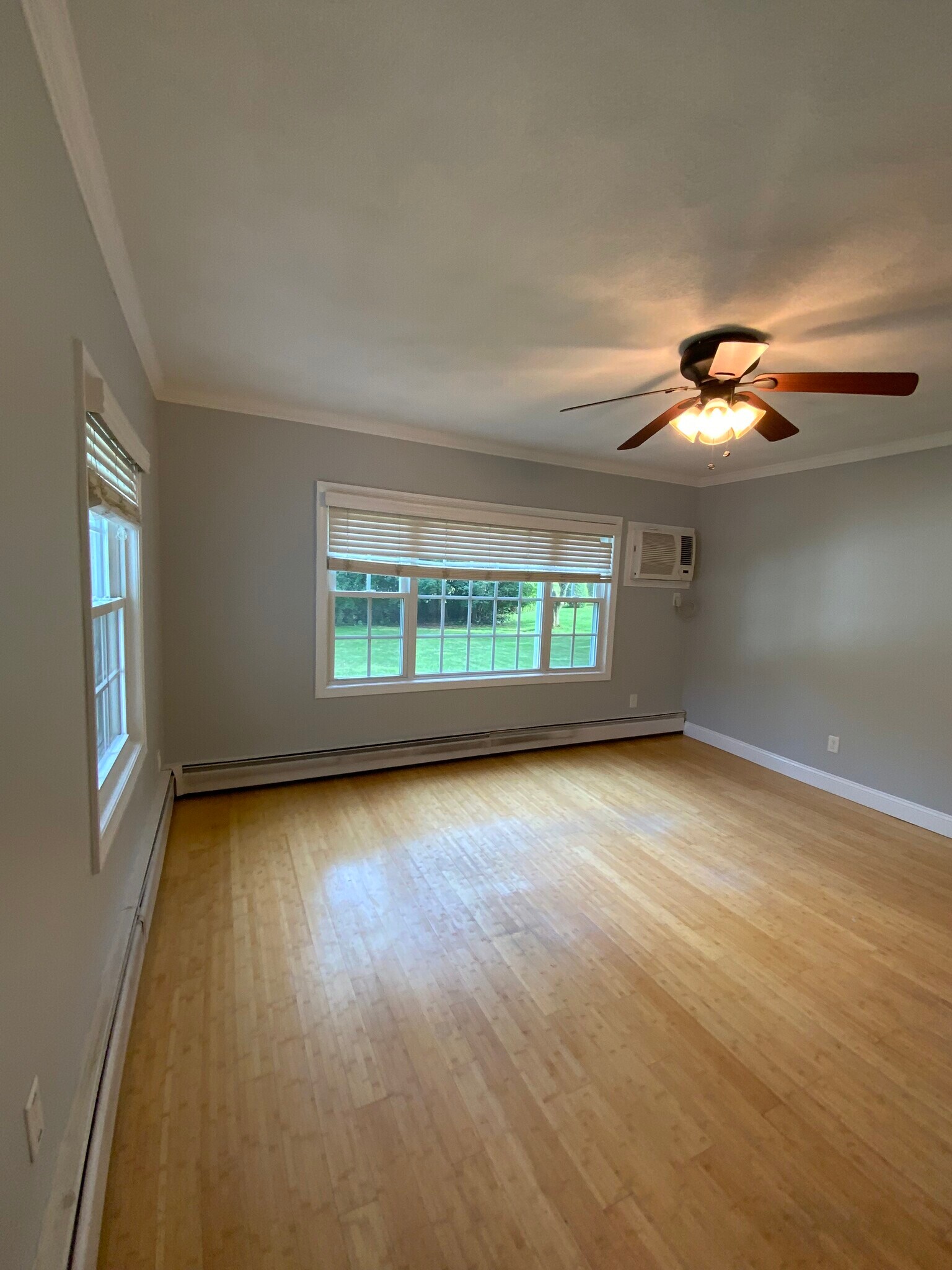Living Room - 230 School St
