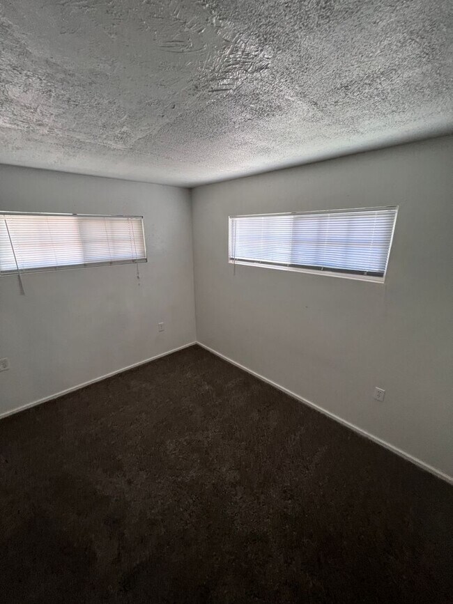 Building Photo - 27860 Waterman Rd