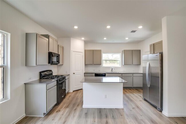 Building Photo - 232 Canley Lp