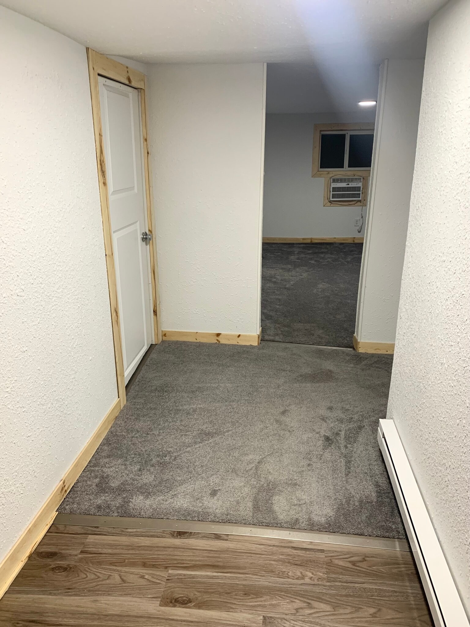 Entry: view from door - 1006 Oak St