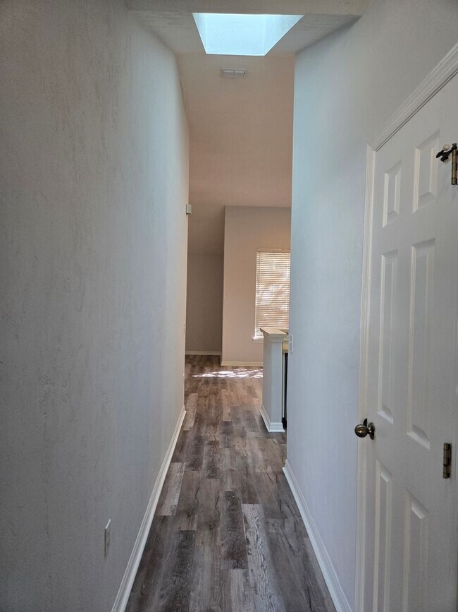 Building Photo - 3 Bedroom/ 2 Bath home at The Greens at West End