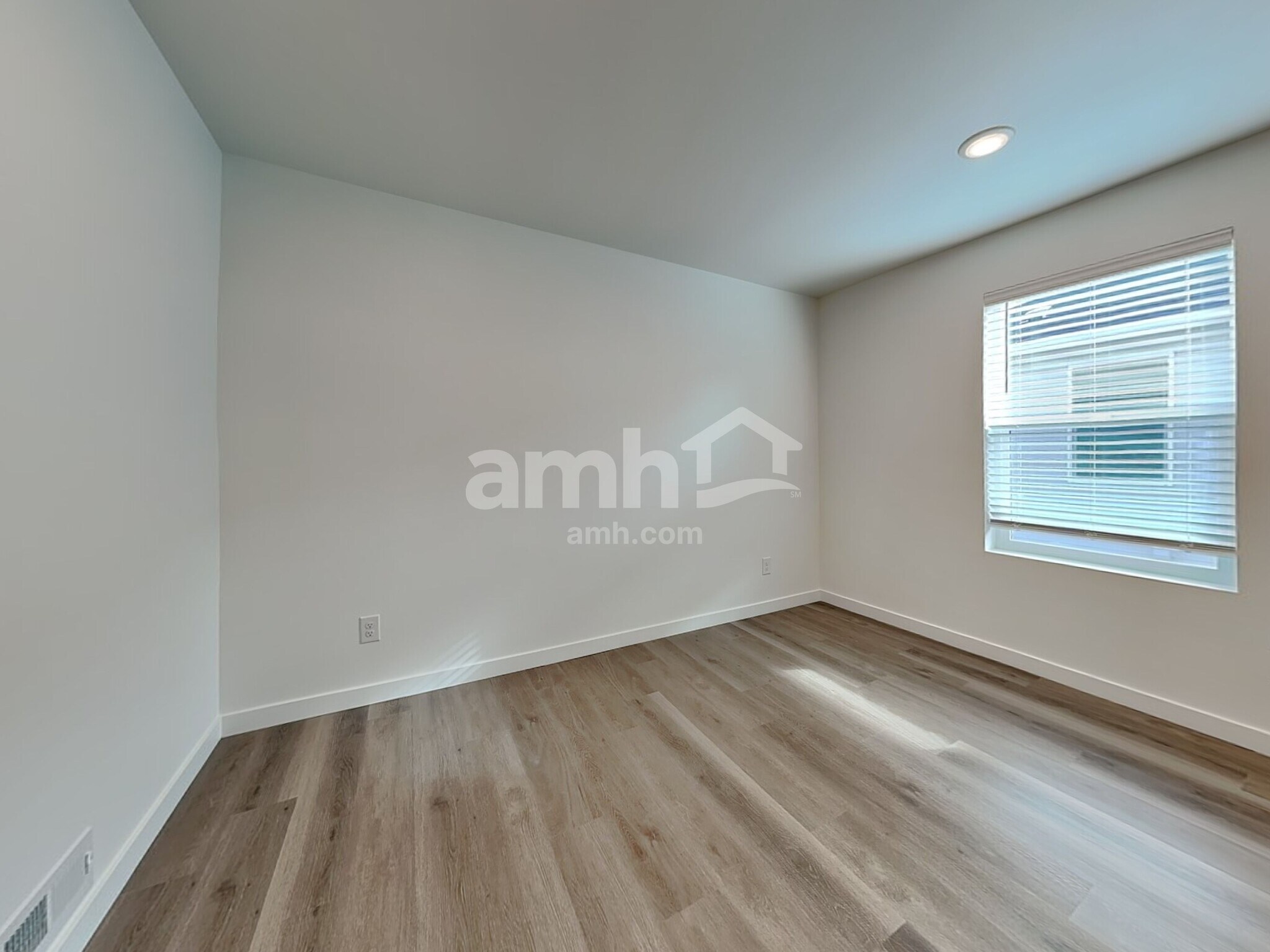 Building Photo - 5109 Turnstone St SE