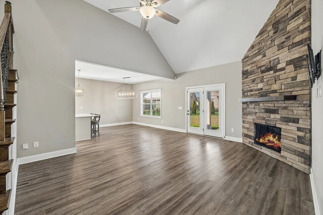 Building Photo - 1082 Wittys Way