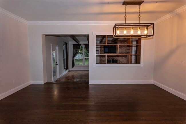 Building Photo - 226 W Spruce St