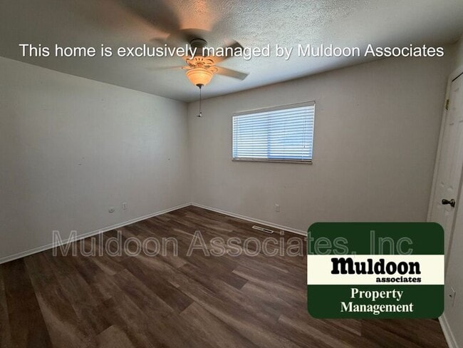 Building Photo - 4430 Drummond Cir