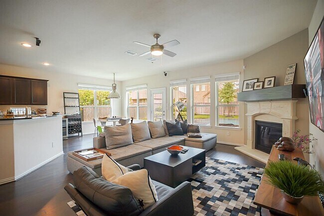 Building Photo - 63 Deer River Cir