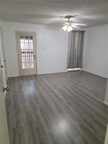 Building Photo - 7155 Fair Oaks Ave