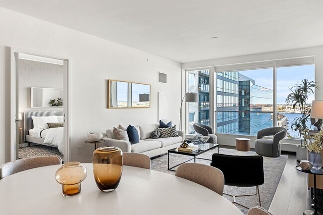 Building Photo - 150 Seaport Blvd