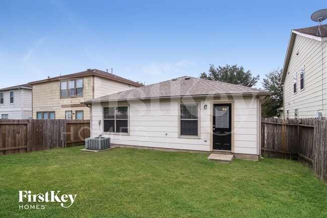 Building Photo - 3543 Garrison Run Dr