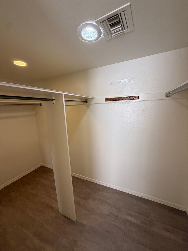 Building Photo - Spacious 3 Bed Tempe Home for Rent!