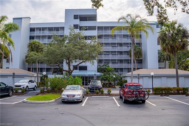 Primary Photo - 290 Naples Cove Dr