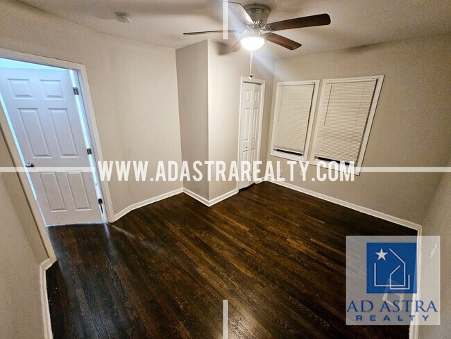 Building Photo - Beautiful 3 Bed 2 Bath Brick Home in KCMO!...