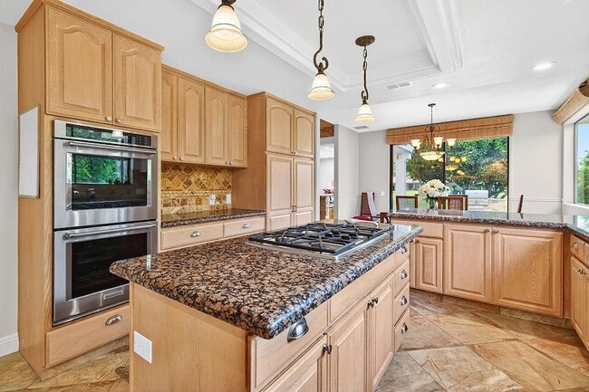 Building Photo - 79122 Starlight Ln