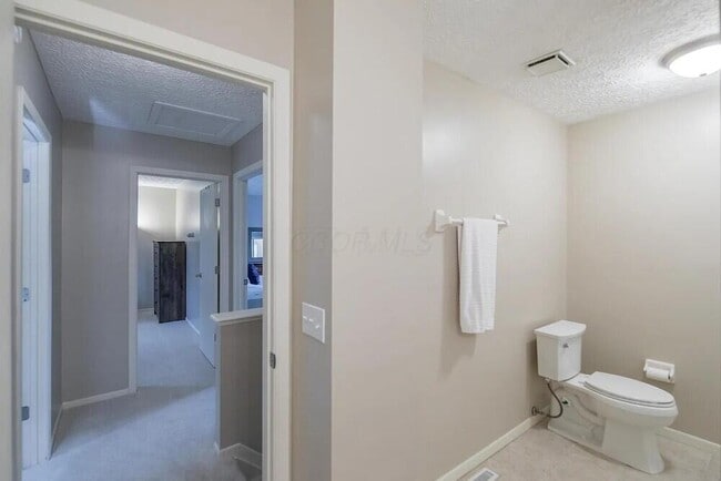 Building Photo - 6887 Running Deer Pl
