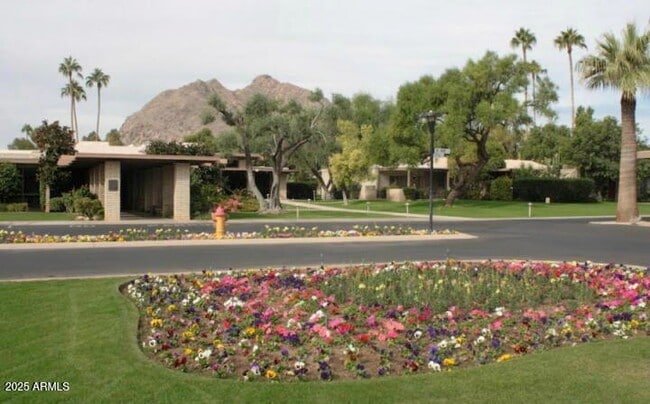 Building Photo - 4800 N 68th St