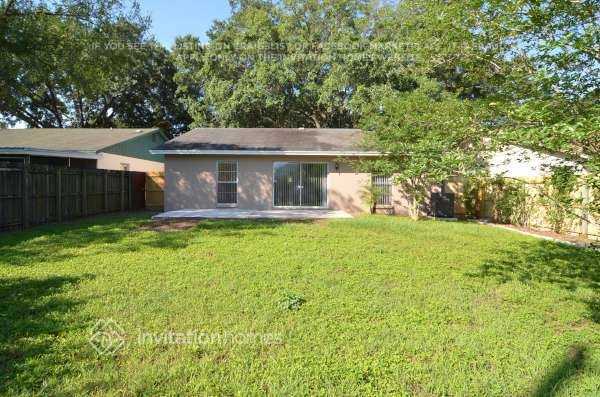 Building Photo - 1793 Lakeview Village Dr