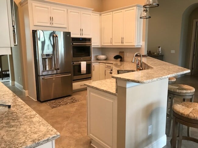 Building Photo - 9325 Vercelli Ct