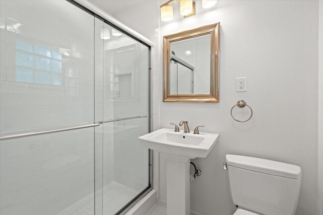 Building Photo - 500 Monticello Blvd