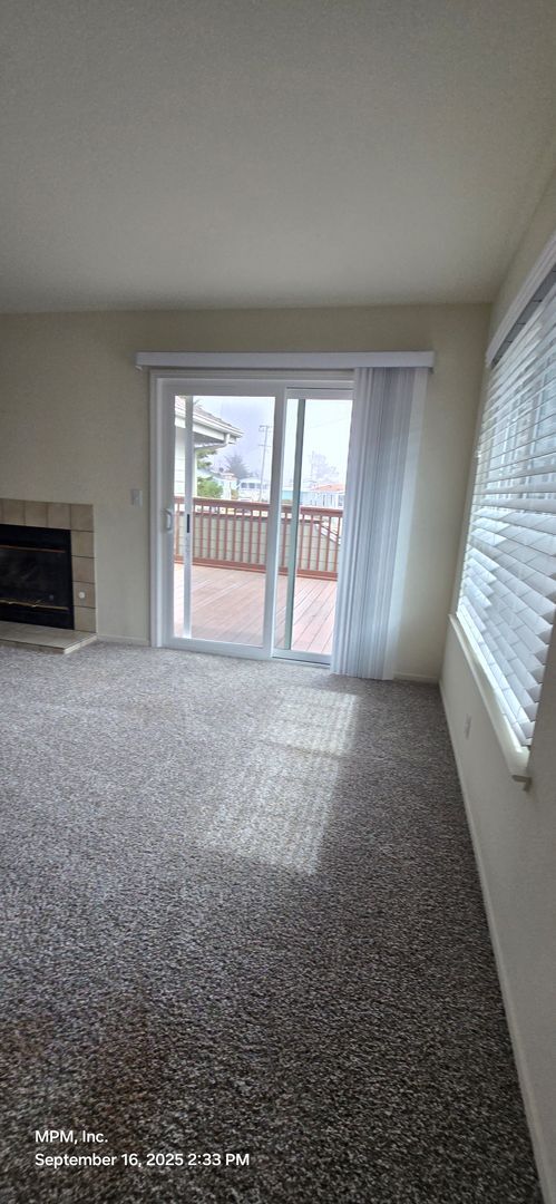 Building Photo - Great condo near the ocean