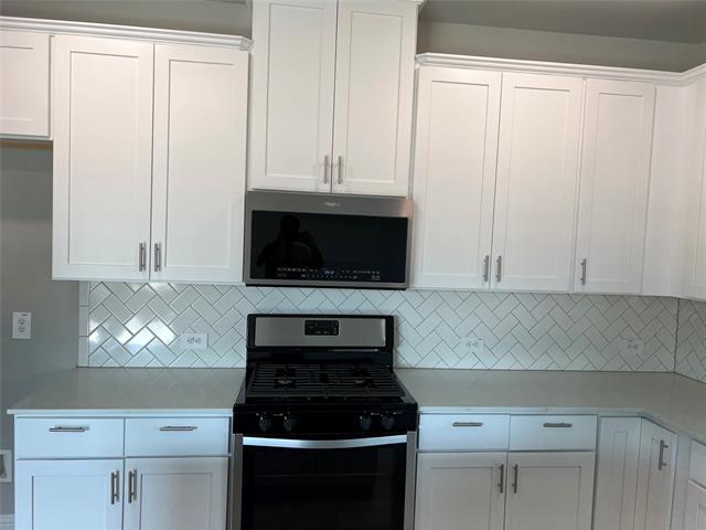 Building Photo - 521 Sequoia St