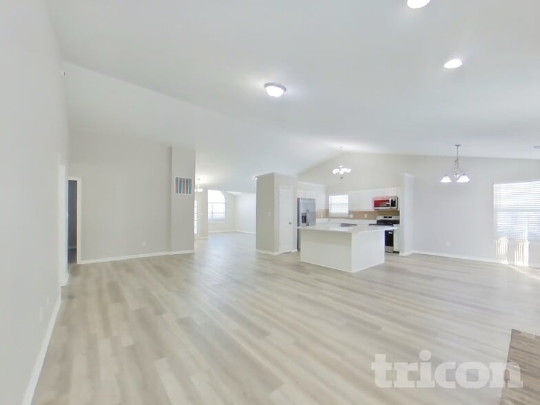 Building Photo - 993 Harvest Ridge Dr