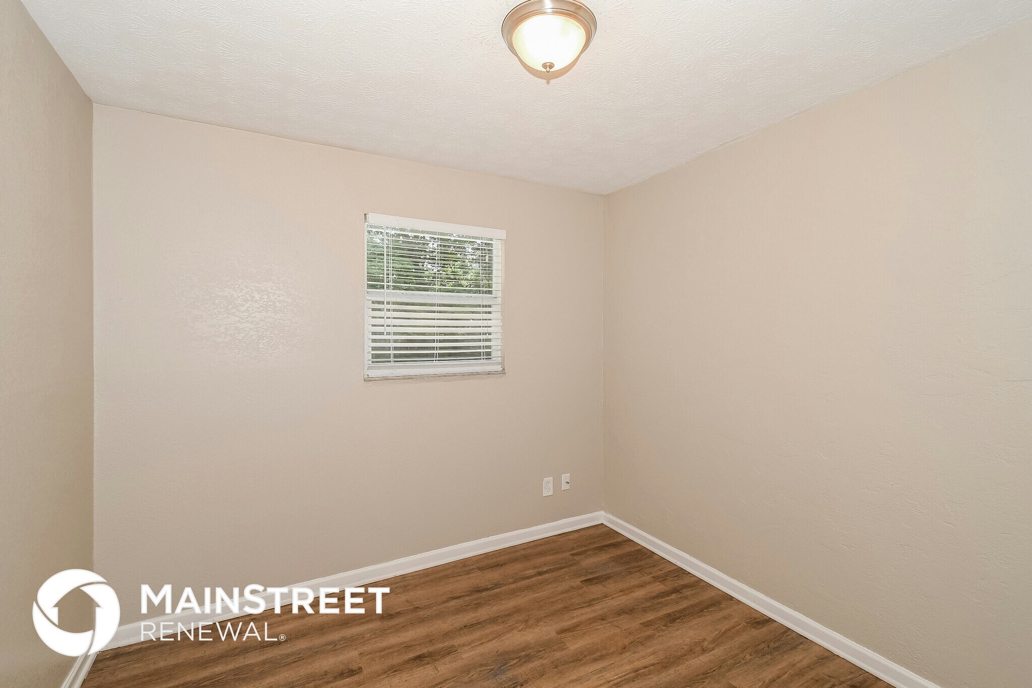 Building Photo - 7147 Eudine Dr N