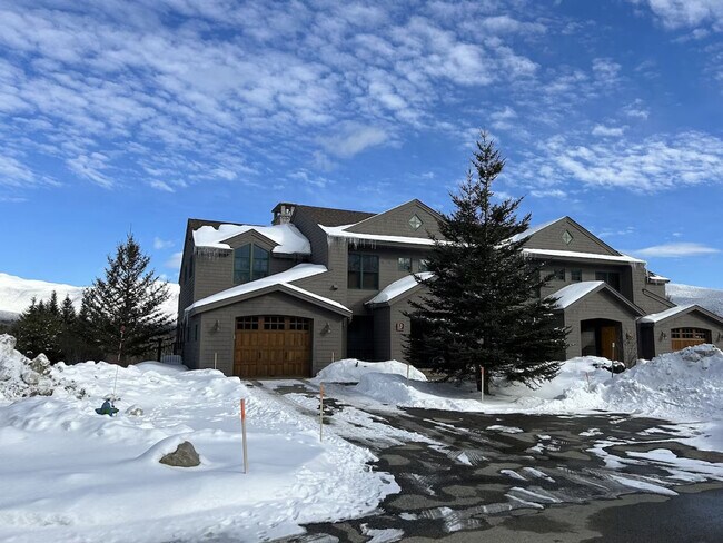 Building Photo - 5 Mt Madison Ln