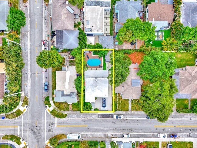 Building Photo - 85 NW 47th St