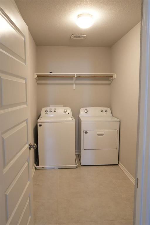 Building Photo - 808 Alta Wy
