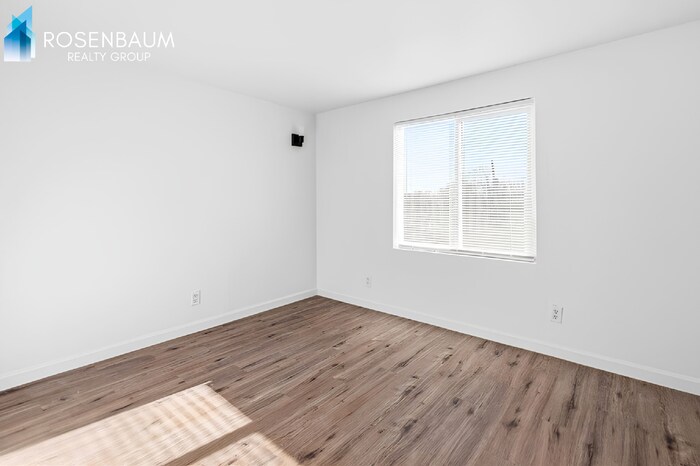 Building Photo - 6525 N Brushtail Ln