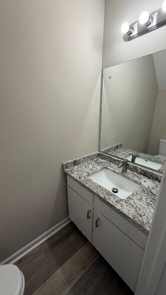 Building Photo - 3170 Yellowstone Pkwy