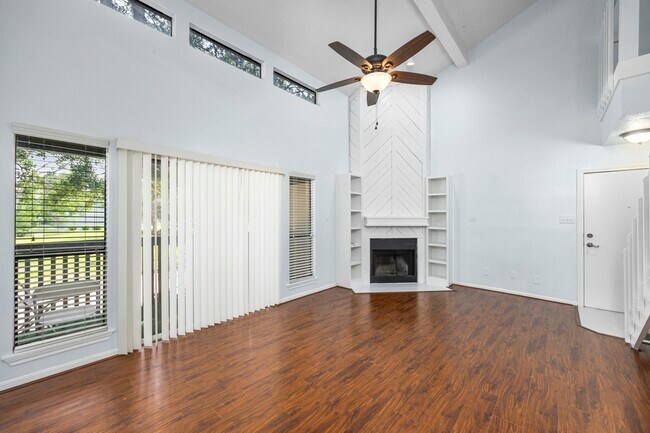 Building Photo - 12755 Mill Ridge Dr