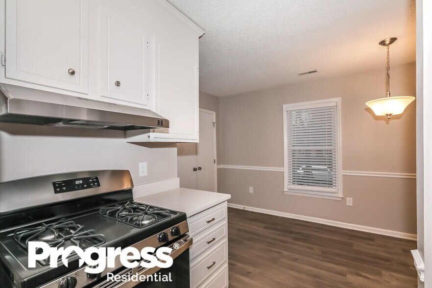 Building Photo - 6535 Andora Dr