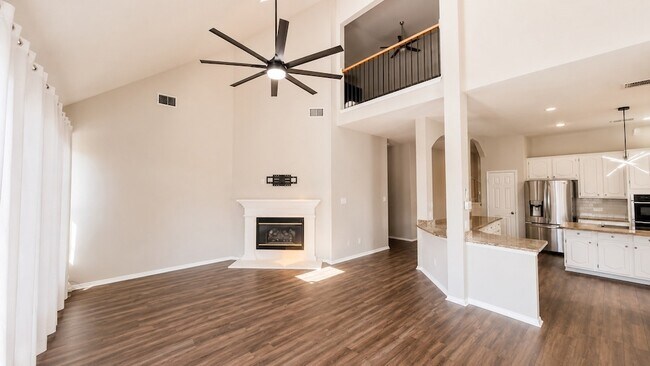 Building Photo - 2416 McCarran Dr