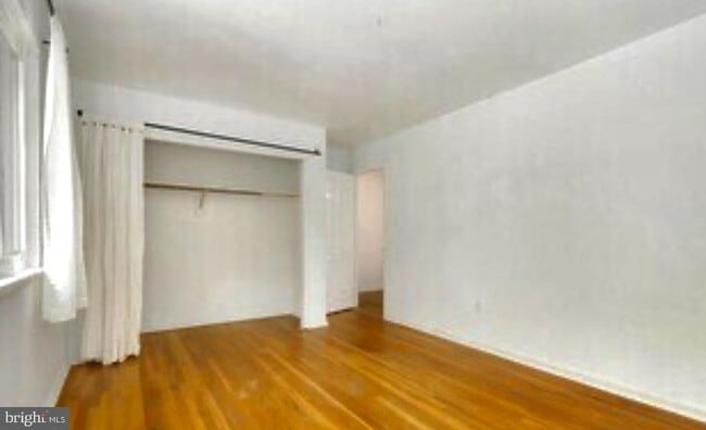 Building Photo - 1415 Greenmont Ct