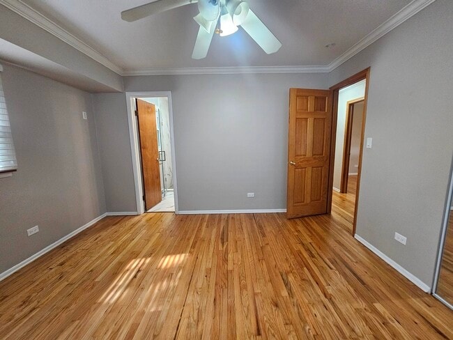 Building Photo - 1038 Cambridge Dr