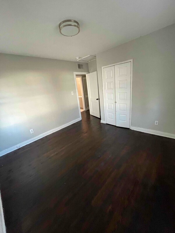 Building Photo - 1434 Minefee St